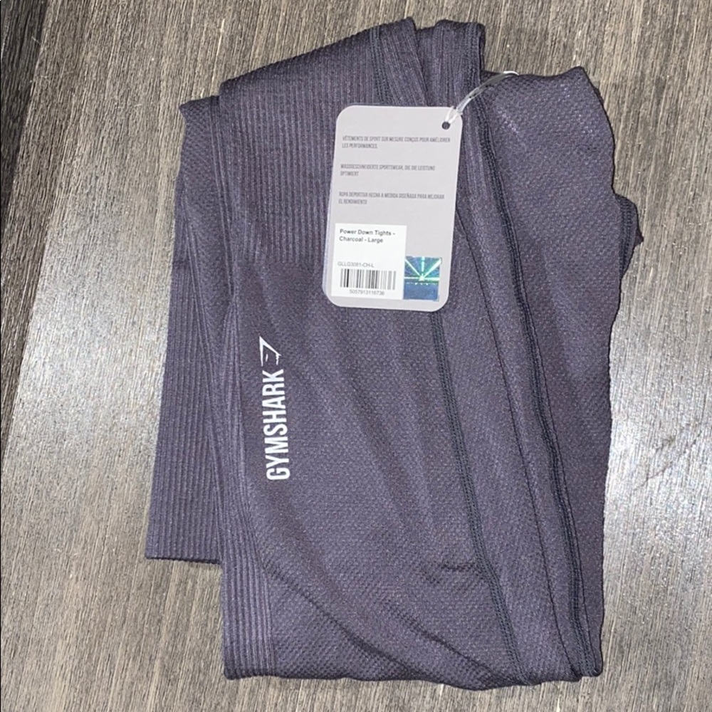 NEW WITH TAGS gym shark leggings